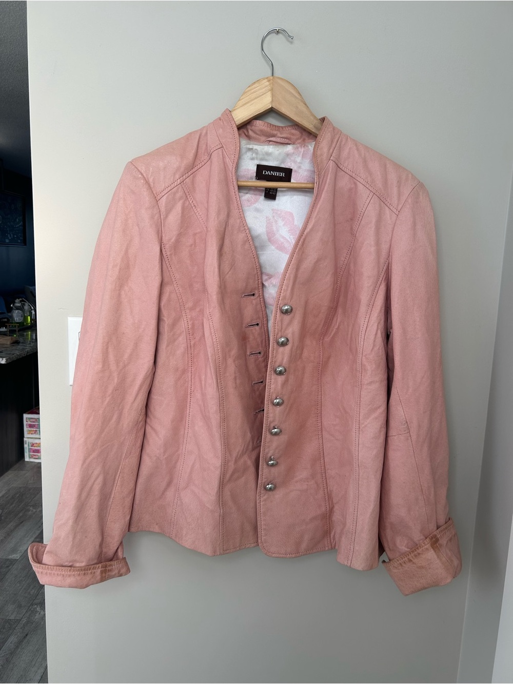 Danier Blush Pink Leather Button-Front Women's Jacket